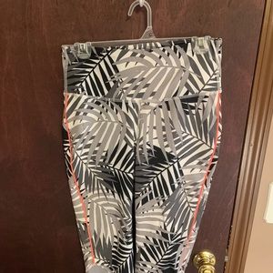 Old navy active crop leggings